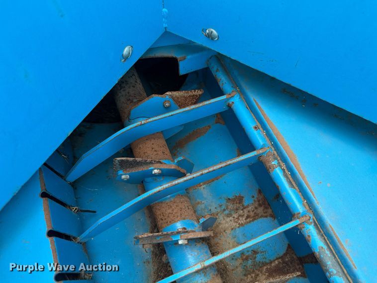 image for item HI9257 Goossen bale chopper