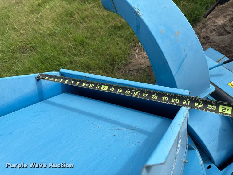 image for item HI9257 Goossen bale chopper