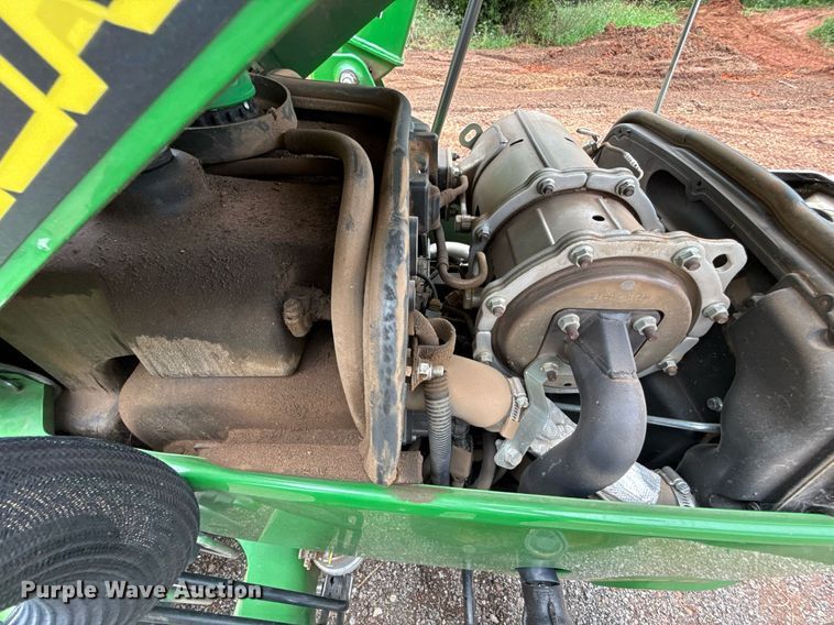 image for item HI9259 2017 John Deere 3032E MFWD tractor