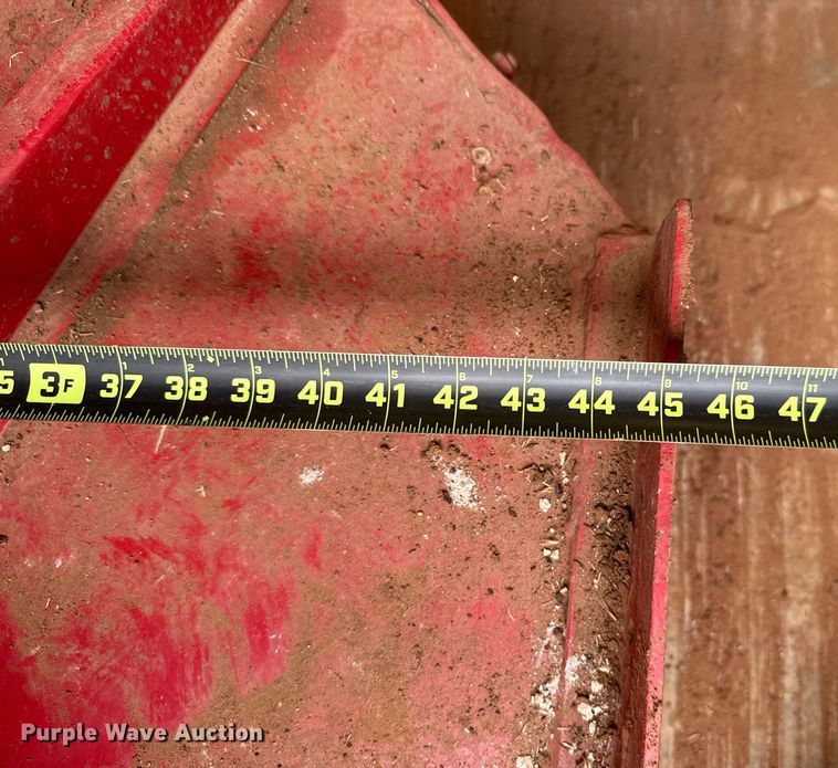 image for item HI9260 1947 International FCUB tractor