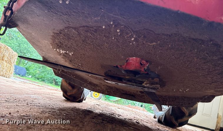 image for item HI9260 1947 International FCUB tractor