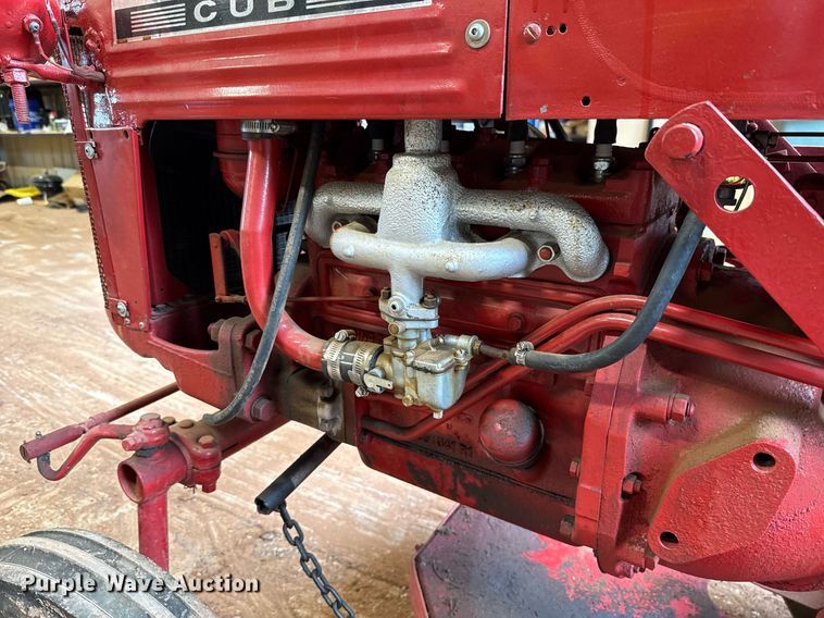 image for item HI9260 1947 International FCUB tractor