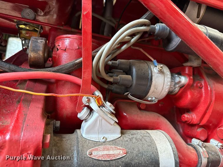 image for item HI9260 1947 International FCUB tractor