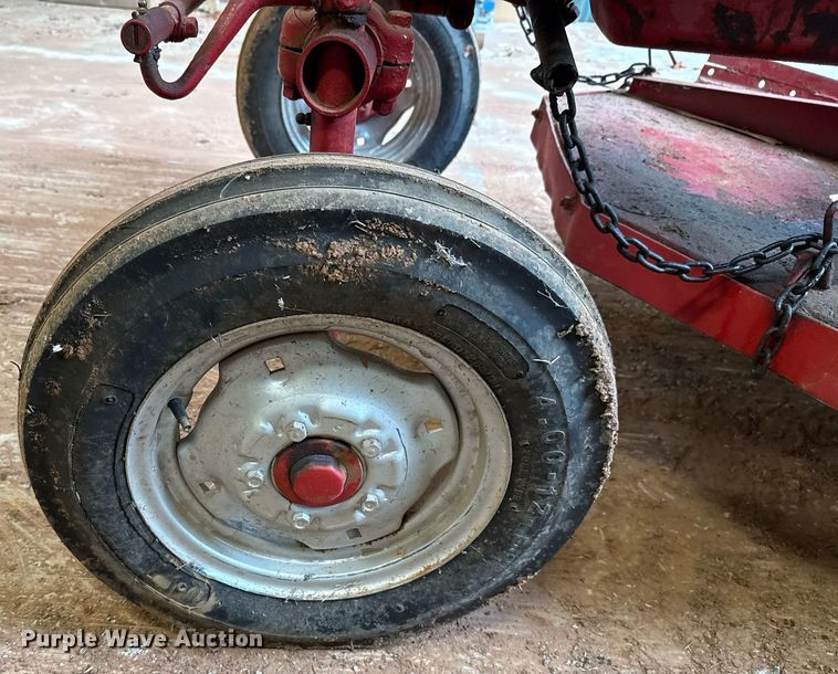 image for item HI9260 1947 International FCUB tractor