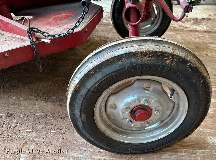 image for item HI9260 1947 International FCUB tractor