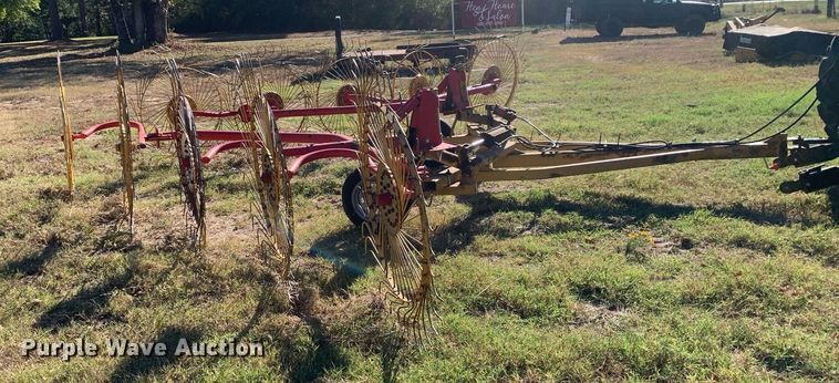 image for item JT9678 Century hay rake