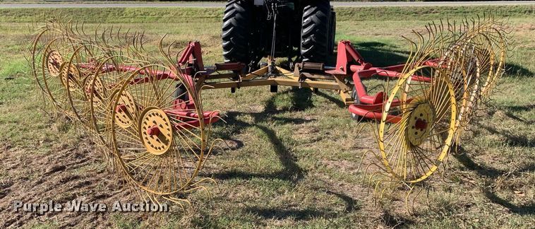 image for item JT9678 Century hay rake