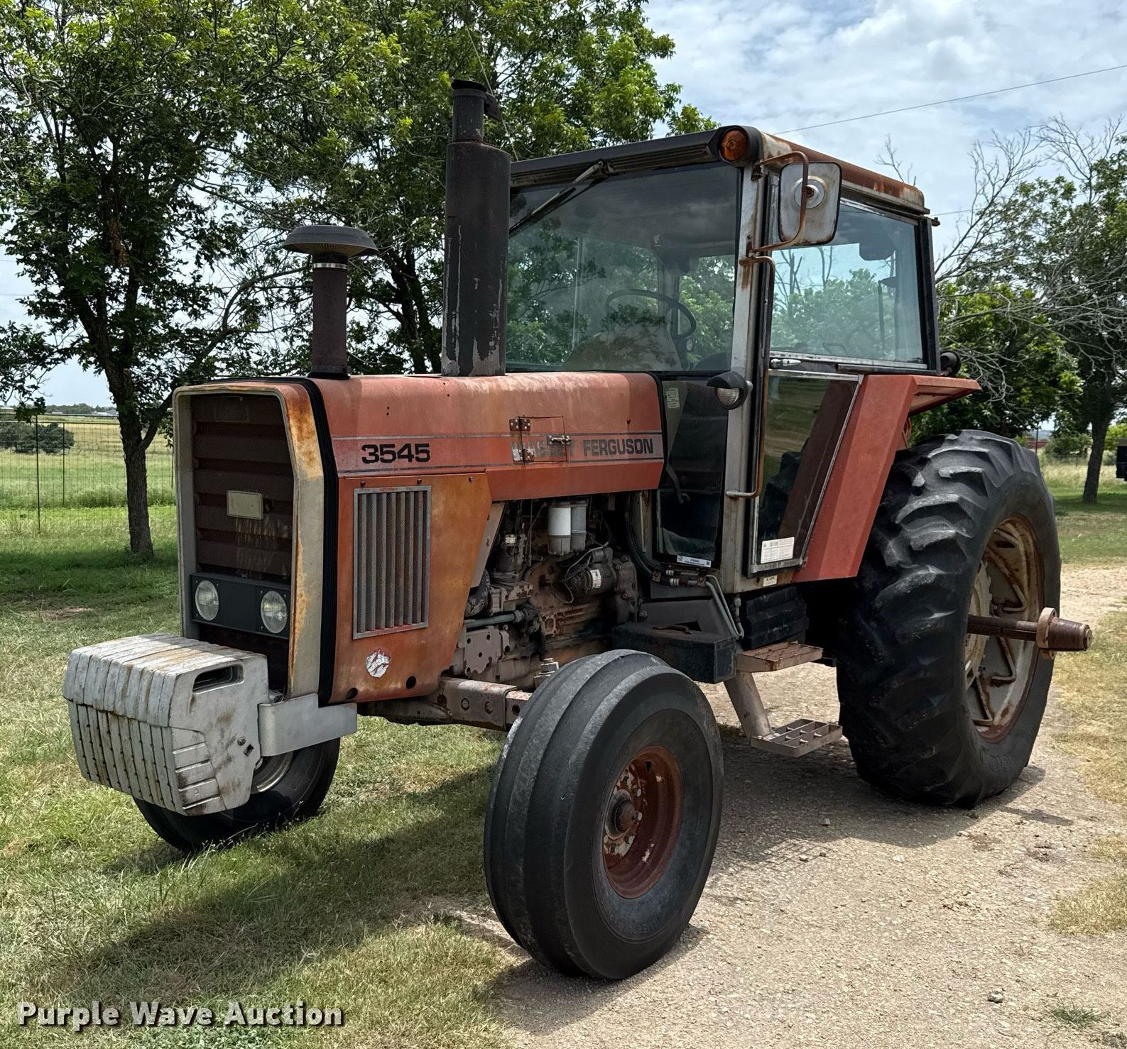 maai 1984 Massey Ferguson 3545 tractor in Killeen, TX | Item