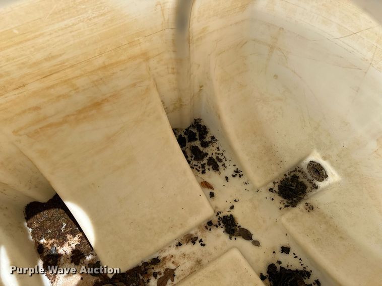 image for item DF8575 Rawson Koenig Flat bed