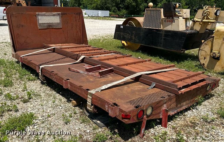 image for item DF8576 Flatbed