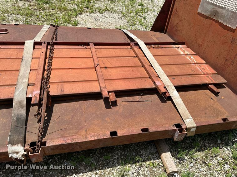 image for item DF8576 Flatbed