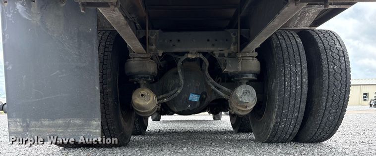 image for item DM1914 2012 Kenworth T800 Series box truck