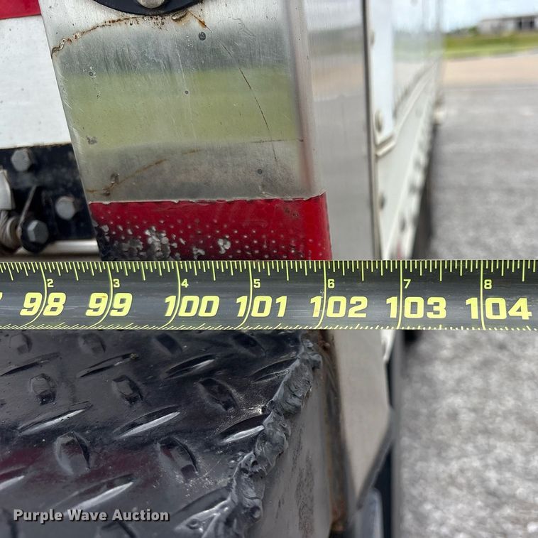 image for item DM1914 2012 Kenworth T800 Series box truck