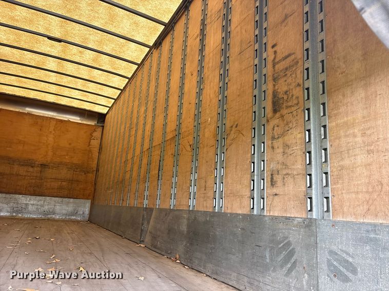 image for item DM1914 2012 Kenworth T800 Series box truck