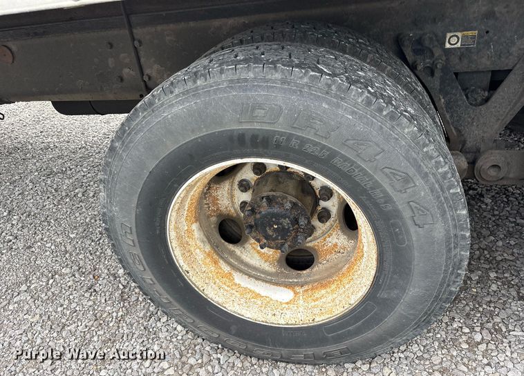 image for item DM1914 2012 Kenworth T800 Series box truck