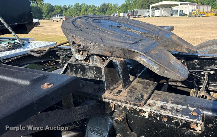 image for item DM1920 2007 Western Star 4900 semi truck