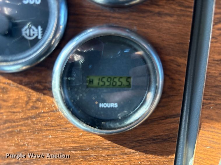 image for item DM1920 2007 Western Star 4900 semi truck