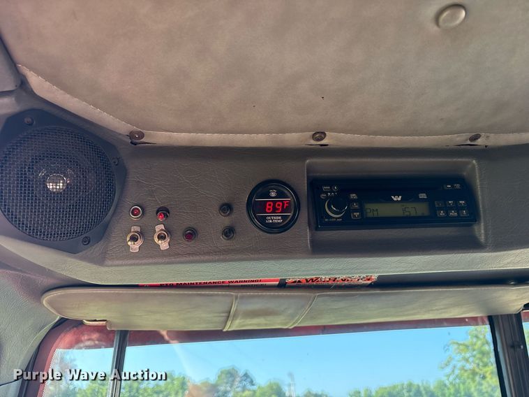 image for item DM1920 2007 Western Star 4900 semi truck