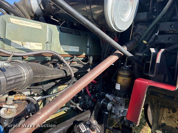 image for item DM1920 2007 Western Star 4900 semi truck