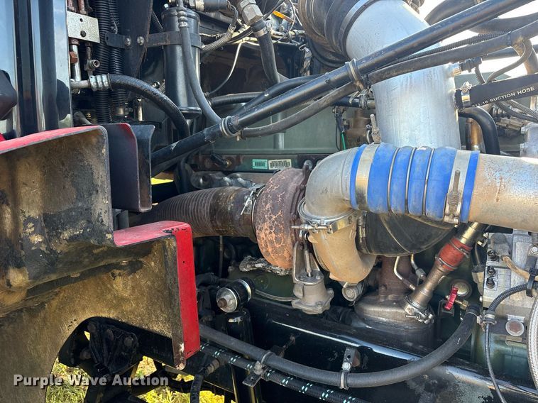 image for item DM1920 2007 Western Star 4900 semi truck