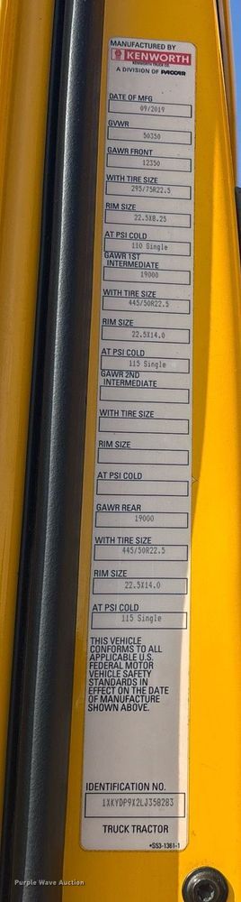 image for item DM1922 2020 Kenworth T680 semi truck