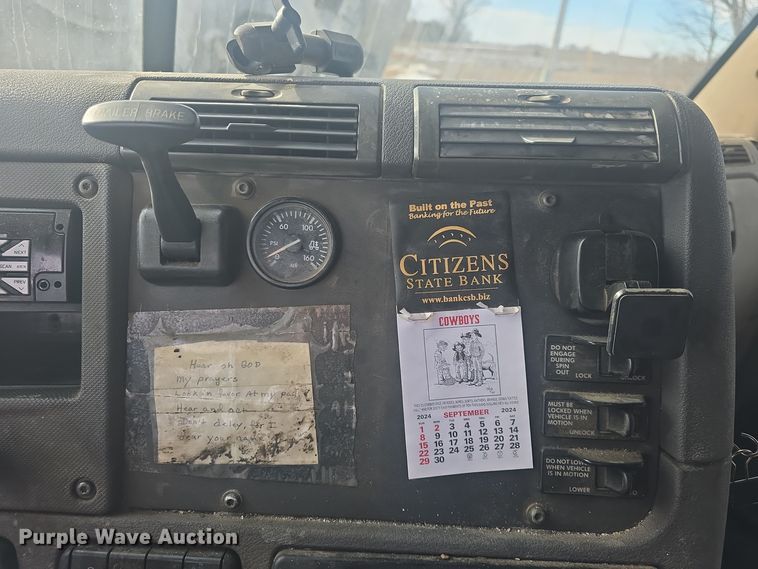 image for item DO7741 2014 Freightliner Cascadia semi truck