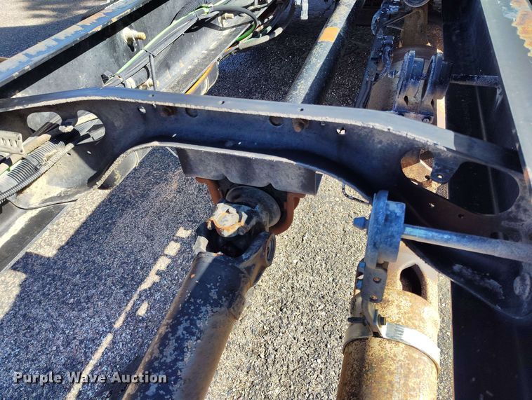 image for item DP4934 2009 International DuraStar 4300 truck cab and chassis