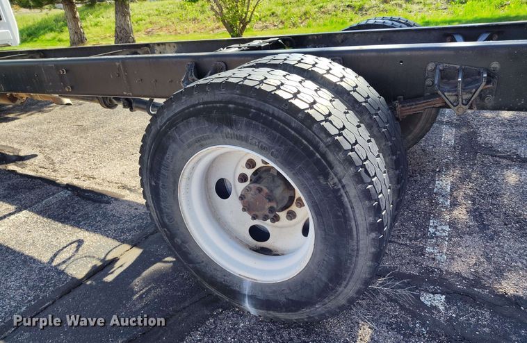 image for item DP4934 2009 International DuraStar 4300 truck cab and chassis