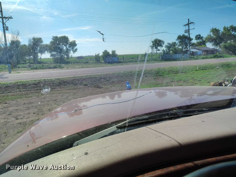 image for item DP4998 2007 Mack CHN613 semi truck