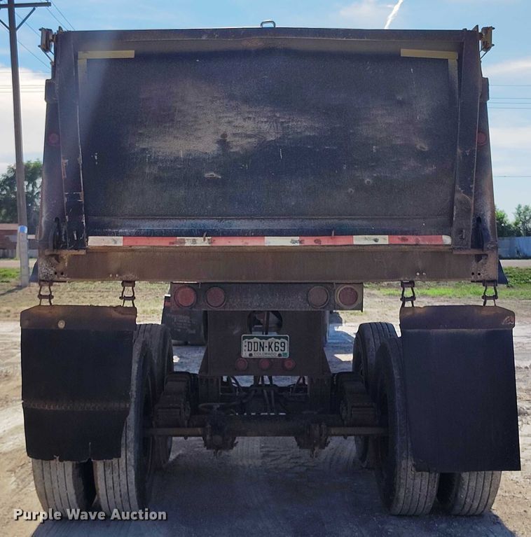 image for item DP4999 2006 Clement Starlite AR end dump trailer