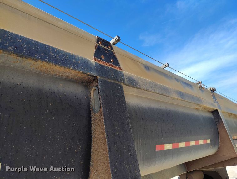 image for item DP4999 2006 Clement Starlite AR end dump trailer