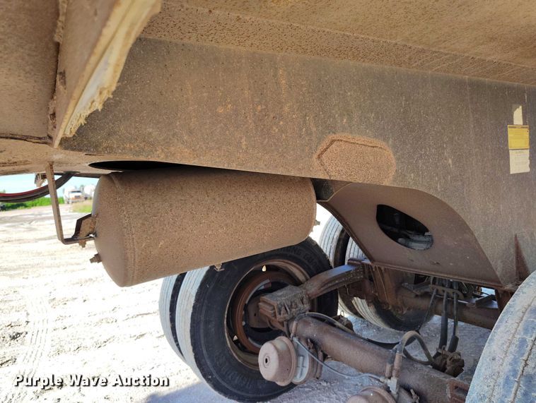 image for item DP4999 2006 Clement Starlite AR end dump trailer