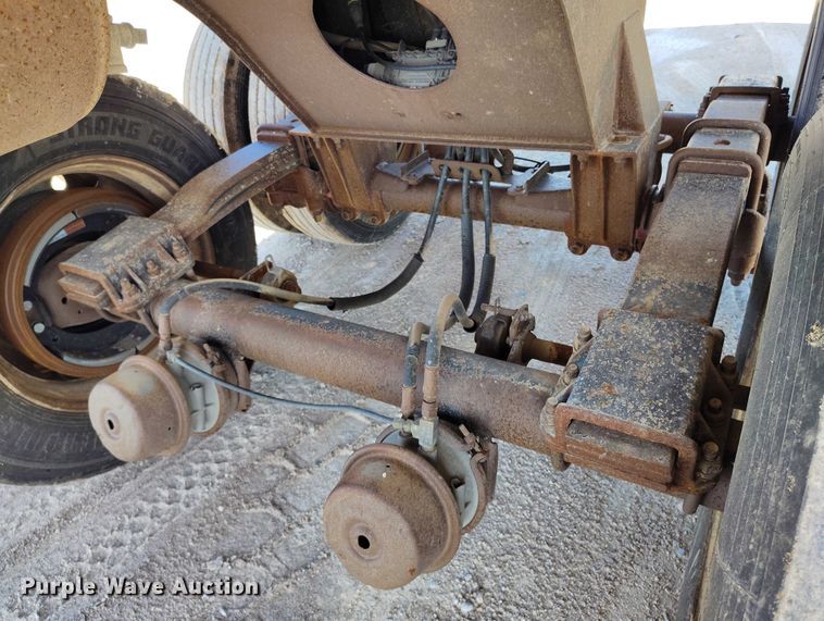 image for item DP4999 2006 Clement Starlite AR end dump trailer