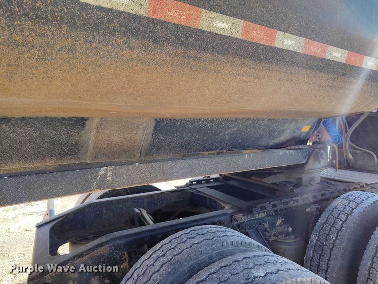 image for item DP4999 2006 Clement Starlite AR end dump trailer