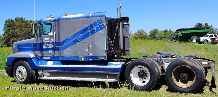 image for item DP5009 1993 Freightliner FLD semi truck