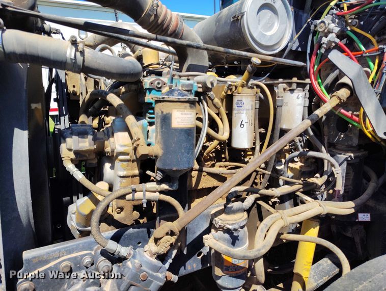 image for item DP5009 1993 Freightliner FLD semi truck