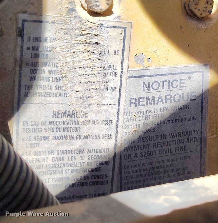 image for item DP5009 1993 Freightliner FLD semi truck