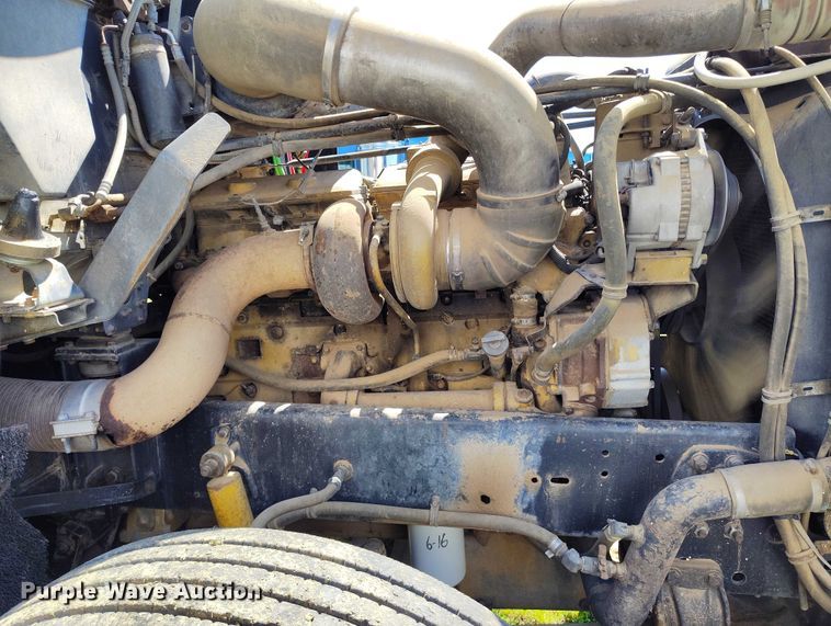 image for item DP5009 1993 Freightliner FLD semi truck