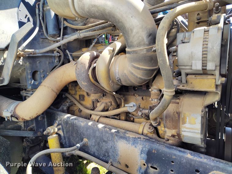 image for item DP5009 1993 Freightliner FLD semi truck