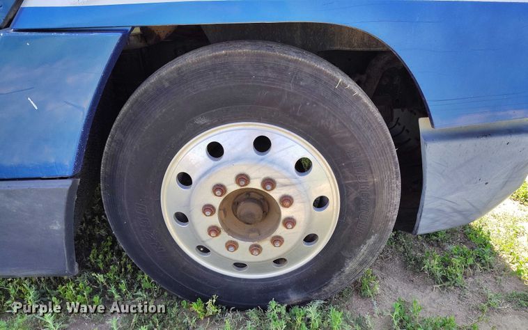 image for item DP5009 1993 Freightliner FLD semi truck