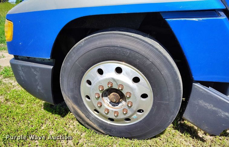 image for item DP5009 1993 Freightliner FLD semi truck