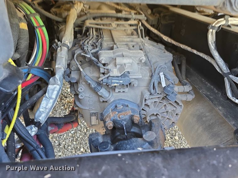 image for item DR3777 2021 Freightliner Cascadia 126 semi truck