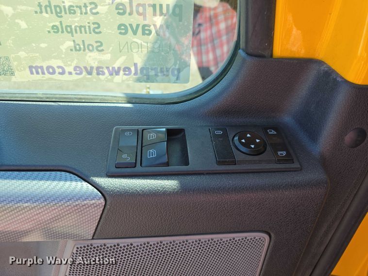 image for item DR3777 2021 Freightliner Cascadia 126 semi truck