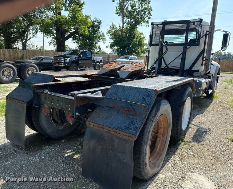 image for item DS3757 Truck parts