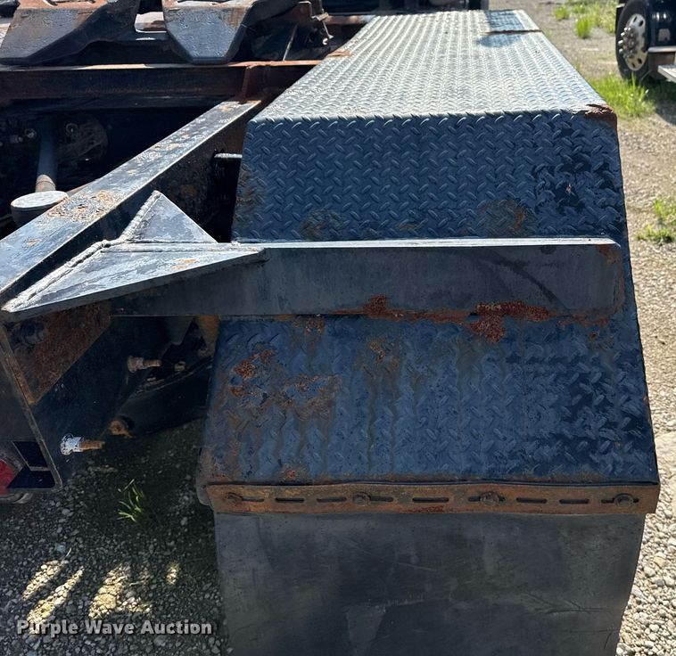 image for item DS3757 Truck parts