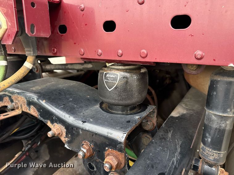 image for item DS3760 2007 Freightliner Columbia semi truck