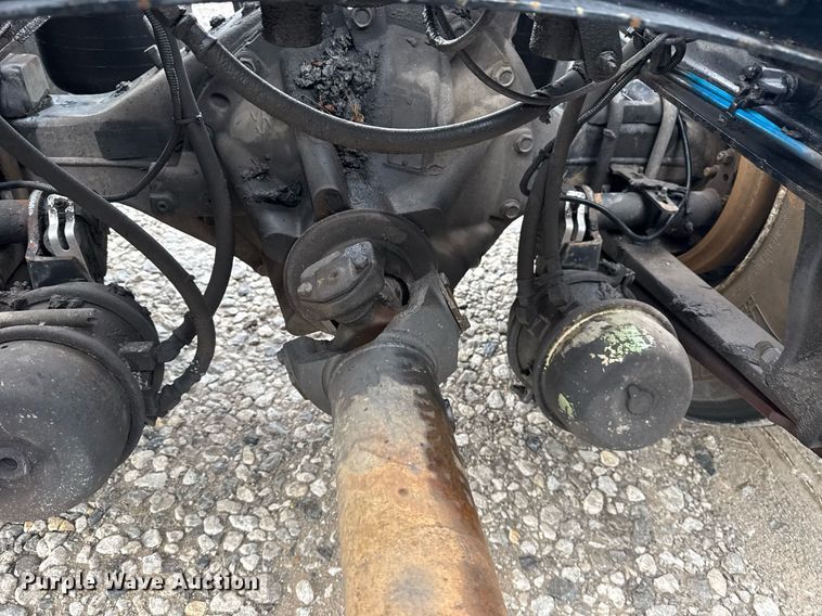 image for item DS3760 2007 Freightliner Columbia semi truck