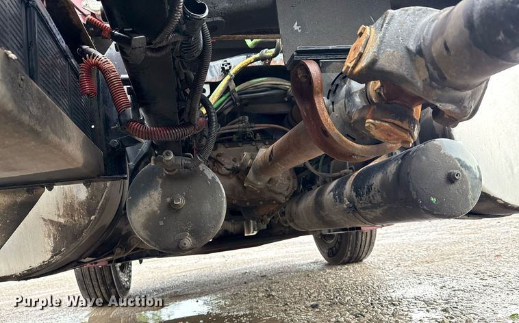 image for item DS3760 2007 Freightliner Columbia semi truck