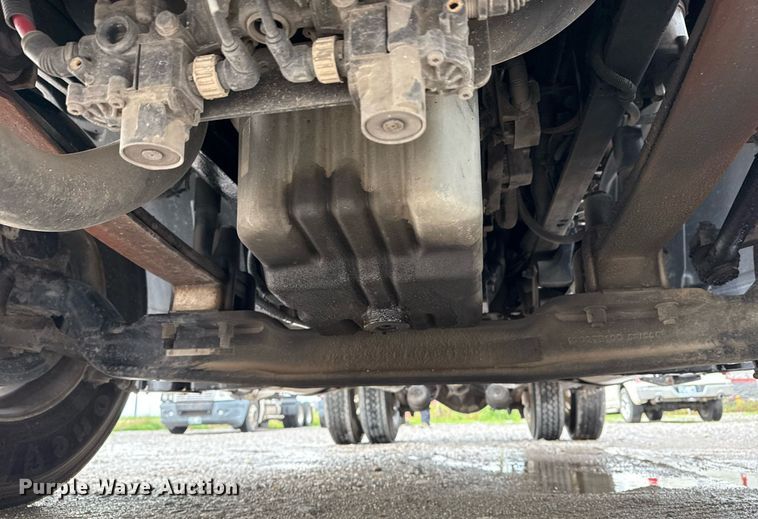 image for item DS3760 2007 Freightliner Columbia semi truck