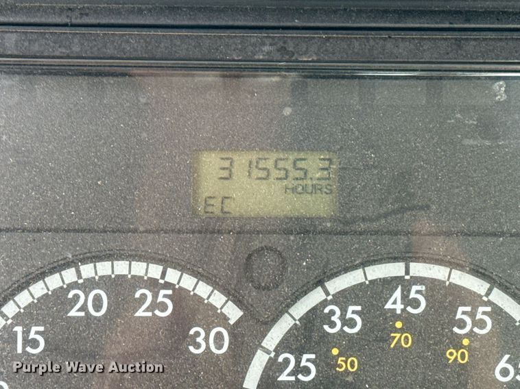 image for item DS3760 2007 Freightliner Columbia semi truck